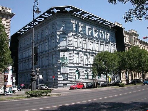 Museo Casa del terrore Budapest gabrilu - Attribution-NonCommercial-NoDerivs (http://creativecommons.org/licenses/by-nc-nd/2.0/) gabrilu