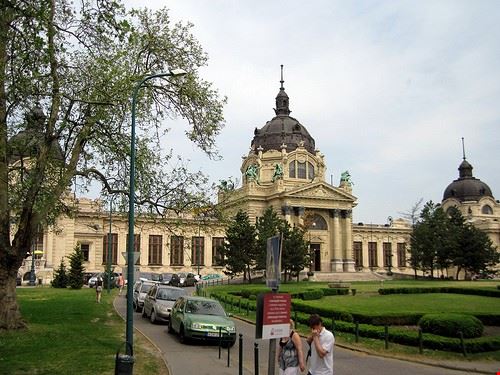 Bagni Széchenyi Budapest scook48227 - Attribution-NonCommercial (http://creativecommons.org/licenses/by-nc/2.0/) scook48227