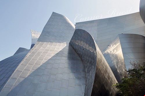 Walt Disney Concert Hall Los Angeles connoruest - Attribution-NonCommercial-NoDerivs (http://creativecommons.org/licenses/by-nc-nd/2.0/) connoruest