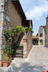 Vie del borgo