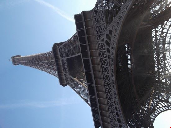 Torre Eiffel ....dicembre 2013 cielo azzurro clima mite giornate magnifiche  