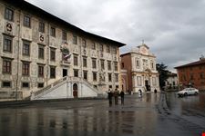 pisa piazza dei cavalieri