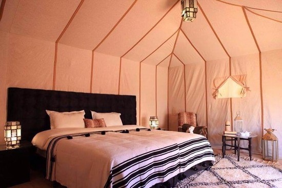 Tenda VIP 1