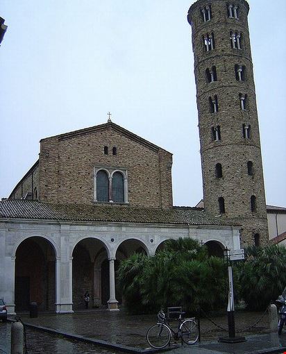 St. Apollinare Nuovo Basilica St. Apollinare Nuovo Basilica