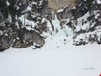 Il lago ghiacciato