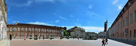 turin piazza castello