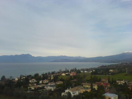  Il lago visto dall'alto  