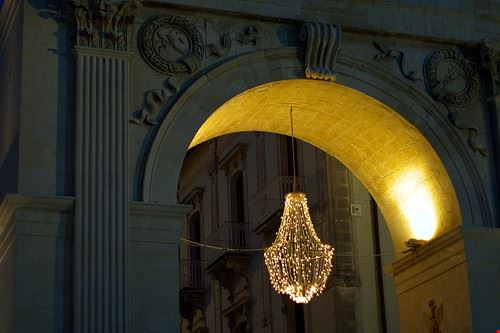 Porta Reale Noto pallotron - Attribution-NonCommercial-ShareAlike (http://creativecommons.org/licenses/by-nc-sa/2.0/) pallotron