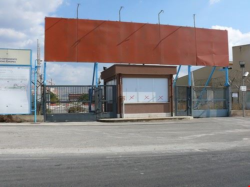 Aeroporto di Comiso - antonello_mangano - antonello_mangano - Attribution-NonCommercial-ShareAlike (http://creativecommons.org/licenses/by-nc-sa/2.0/)