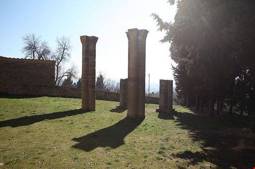 Pieve di Sant'Appiano San Gimignano g.sighele - Attribution License (http://creativecommons.org/licenses/by/2.0/) g.sighele