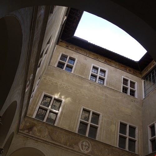 Piccolomini Palace Pienza Mammaoca2008 - Attribution-NonCommercial (http://creativecommons.org/licenses/by-nc/2.0/) Mammaoca2008