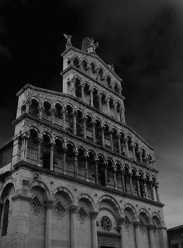 lucca chiesa di san michele in foro