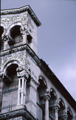 lucca chiesa di san michele in foro