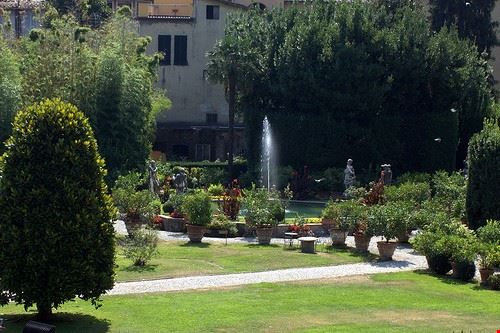 Pfanner Palace Lucca Neil Page - Attribution-NonCommercial-NoDerivs (http://creativecommons.org/licenses/by-nc-nd/2.0/) Neil Page