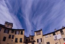 lucca piazza dell anfiteatro