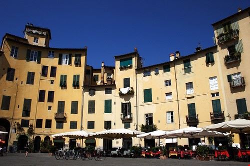 Piazza dell'Anfiteatro