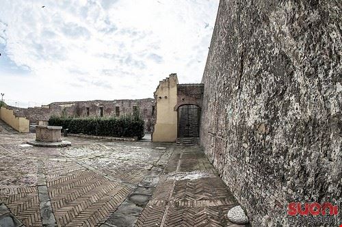 Cassero Senese Grosseto Rockland Grosseto - Attribution-NonCommercial-ShareAlike (http://creativecommons.org/licenses/by-nc-sa/2.0/) Rockland Grosseto