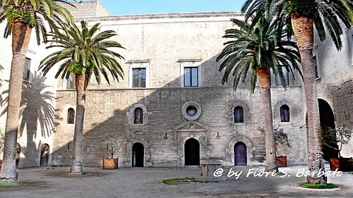 bari castello normanno-svevo