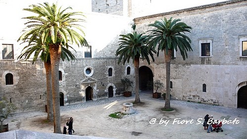 bari castello normanno-svevo