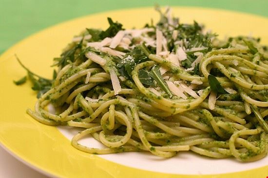 Prelibatezze locali Spaghetti al pesto ©diekatrin - CC BY-SA 2.0 ©diekatrin