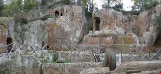 Sovana necropoli etrusca