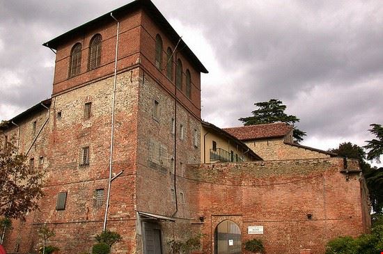 Castello dei Paleologi - 
Castello dei Paleologi - ©mastino70 - ©mastino70 - CC BY-NC-ND 2.0
