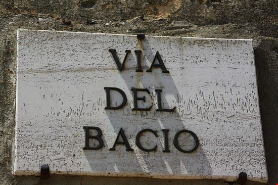 Via del Bacio Via del Bacio ©_nur - CC BY 2.0 ©_nur