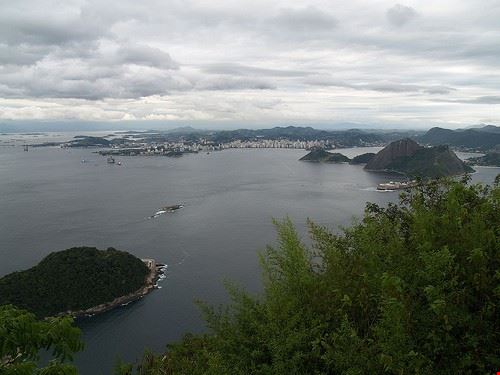  Rio de Janeiro mcgmatt - Attribution-NonCommercial-NoDerivs (http://creativecommons.org/licenses/by-nc-nd/2.0/) mcgmatt