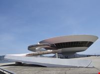  museo arte contemporanea niteroi