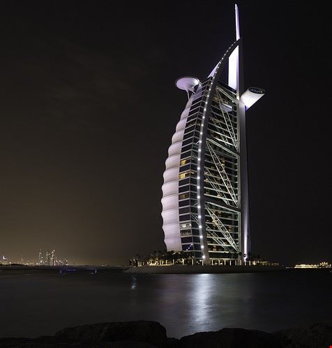 Burj Al Arab Dubai jikatu - Attribution-ShareAlike License (http://creativecommons.org/licenses/by-sa/2.0/) jikatu