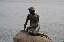  statua della sirenetta