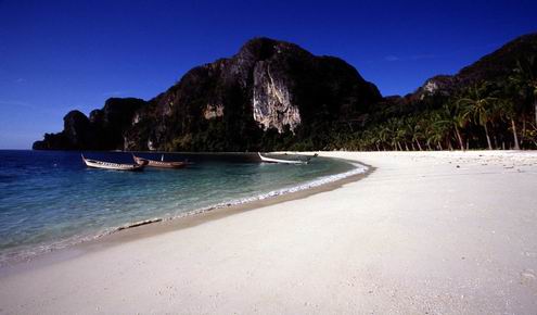 The sceneries of Phi Phi Islands, Krabi