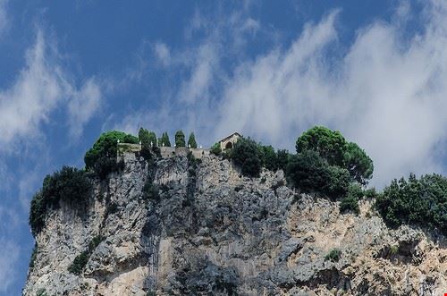 Villa Cimbrone Ravello antolo - Attribution-NonCommercial-NoDerivs (http://creativecommons.org/licenses/by-nc-nd/2.0/) antolo