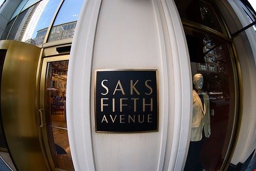 Saks Fifth Avenue Chicago Mr Noded - Attribution-NonCommercial-ShareAlike (http://creativecommons.org/licenses/by-nc-sa/2.0/) Mr Noded