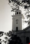 Torre con orologio