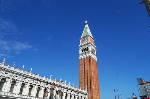 St. Mark's Bell Tower Venice lozikiki - Attribution-NonCommercial-NoDerivs (http://creativecommons.org/licenses/by-nc-nd/2.0/) lozikiki