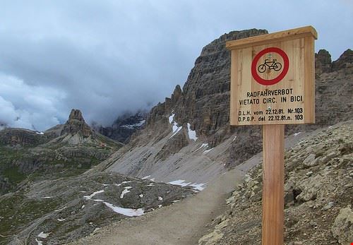  Cortina d'Ampezzo will_cyclist - Attribution-NonCommercial (http://creativecommons.org/licenses/by-nc/2.0/) will_cyclist
