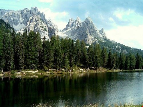 Lago di Misurina Cortina d'Ampezzo Sciura Pina - Attribution-NonCommercial-ShareAlike (http://creativecommons.org/licenses/by-nc-sa/2.0/) Sciura Pina