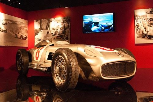 Museo Automobile Carlo Biscaretti Di Ruffia - de² - de² - Attribution-NonCommercial-NoDerivs (http://creativecommons.org/licenses/by-nc-nd/2.0/)