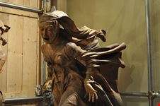  il compianto di cristo di niccolo dell arca a santa maria della vita