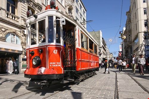 via pedonale Istiklal Caddesi Istanbul Miguel Virkkunen Carvalho - Attribution License (http://creativecommons.org/licenses/by/2.0/) Miguel Virkkunen Carvalho