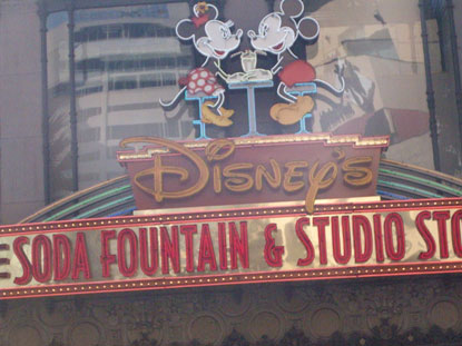 Insegna Disney