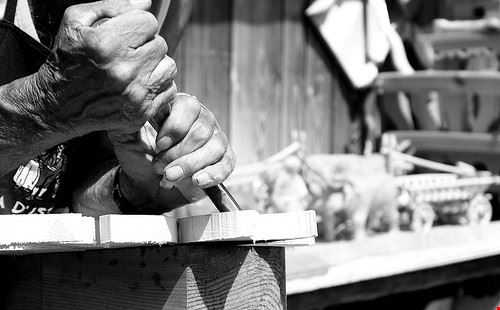 BORELLI PATRIZIA FABBRICA SOUVENIR LEGNO - Gilmoth - Gilmoth - Attribution-NonCommercial-ShareAlike (http://creativecommons.org/licenses/by-nc-sa/2.0/)