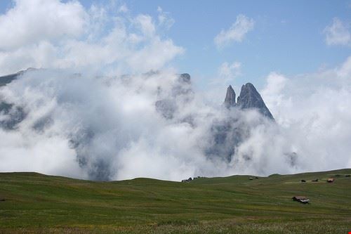 La vetta dello Sciliar Alpe di Siusi Nniiccoollaa - Attribution-NonCommercial-ShareAlike (http://creativecommons.org/licenses/by-nc-sa/2.0/) Nniiccoollaa