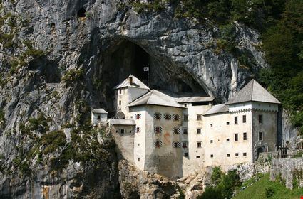 Castello - Castello di Predjama - Frank Chang  - Frank Chang  - ©Shutterstock