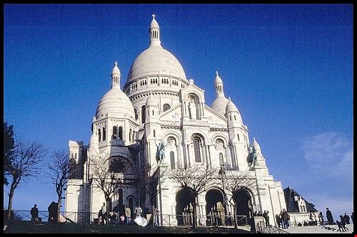 Itinerario a Parigi: Montmartre Sacre Coeur Parigi giovanni_novara - Attribution-NonCommercial-ShareAlike (http://creativecommons.org/licenses/by-nc-sa/2.0/) giovanni_novara
