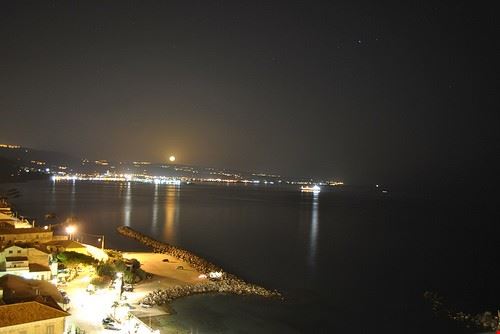 Marina di Pizzo - daigoromazzoleni - daigoromazzoleni - Attribution-NonCommercial-ShareAlike (http://creativecommons.org/licenses/by-nc-sa/2.0/)