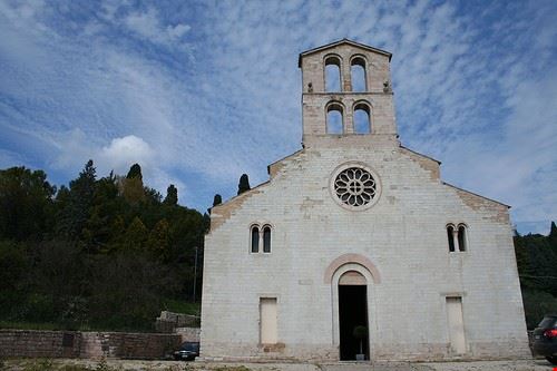 Chiesa di San Claudio - b.roveran - b.roveran - Attribution License (http://creativecommons.org/licenses/by/2.0/)