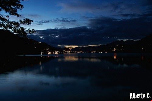 Lago di Caldonazzo - alberto.cristofolini - alberto.cristofolini - Attribution-NonCommercial-ShareAlike (http://creativecommons.org/licenses/by-nc-sa/2.0/)