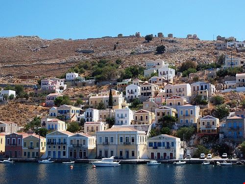 L'isola di Symi Rodi Axiraa - Off for a vacation - Attribution-NonCommercial-NoDerivs (http://creativecommons.org/licenses/by-nc-nd/2.0/) Axiraa - Off for a vacation